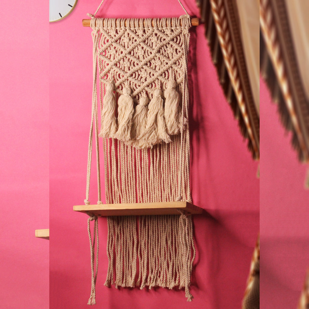Macmrae wall hanging Crochet design With planks