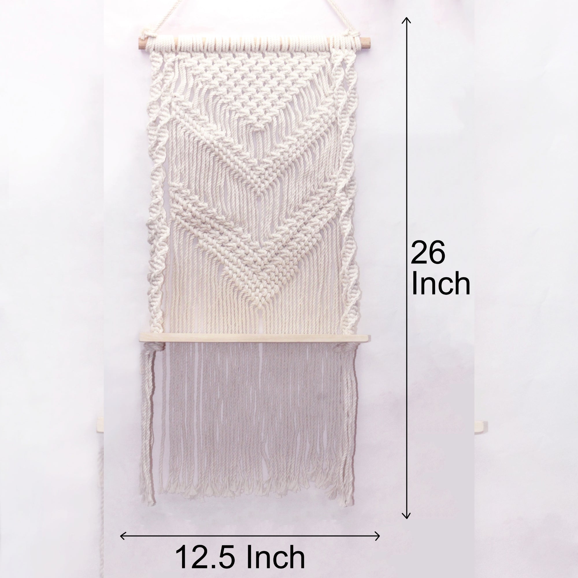 Macmrae wall hanging Crochet classic look With planks