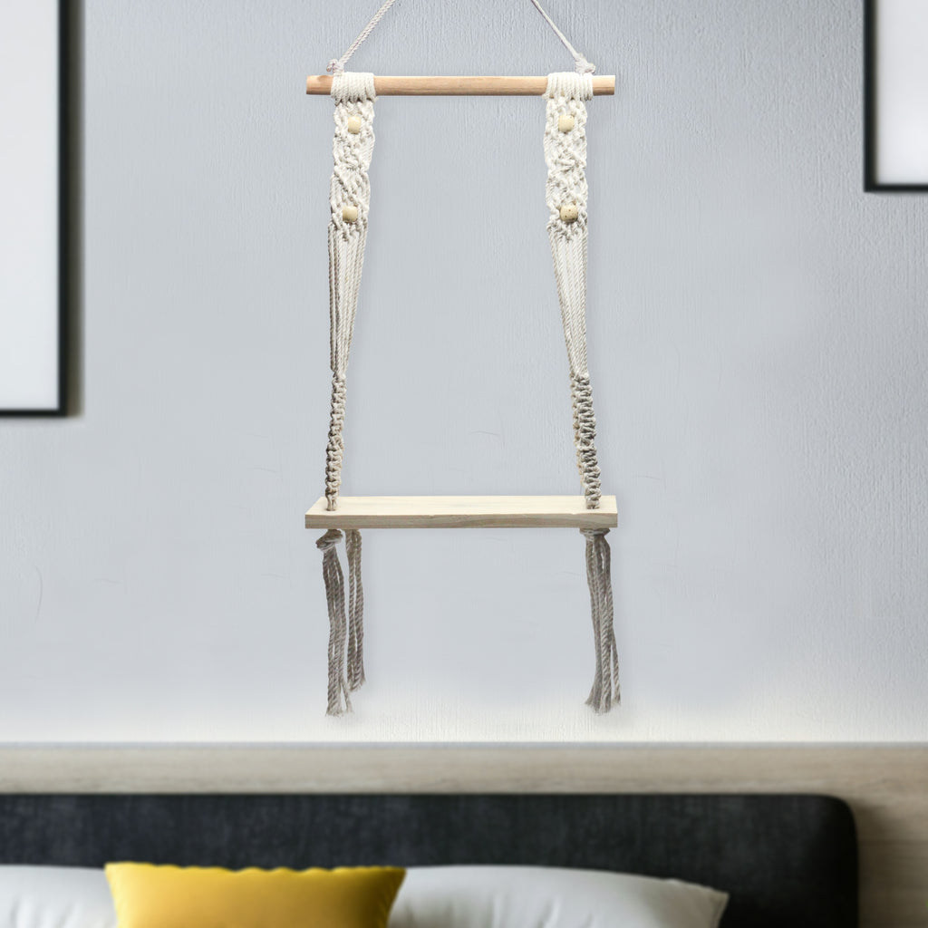 Macmrae wall hanging beads With planks