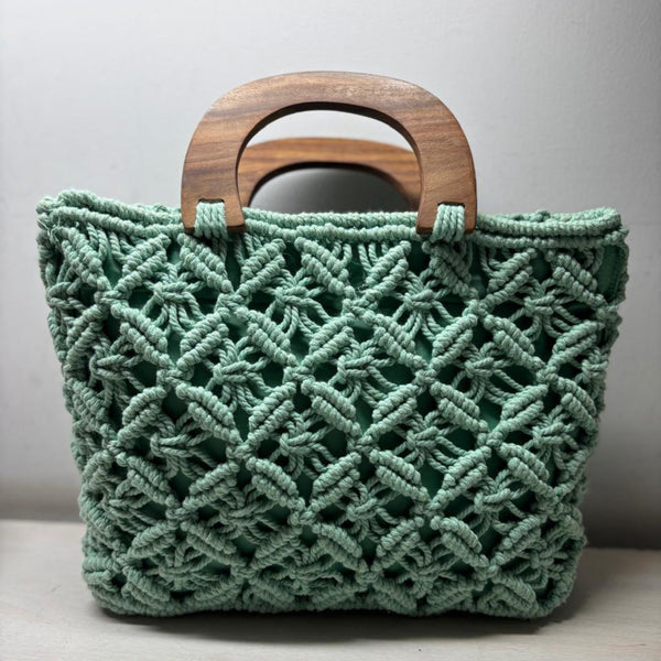 Lattice Luxe