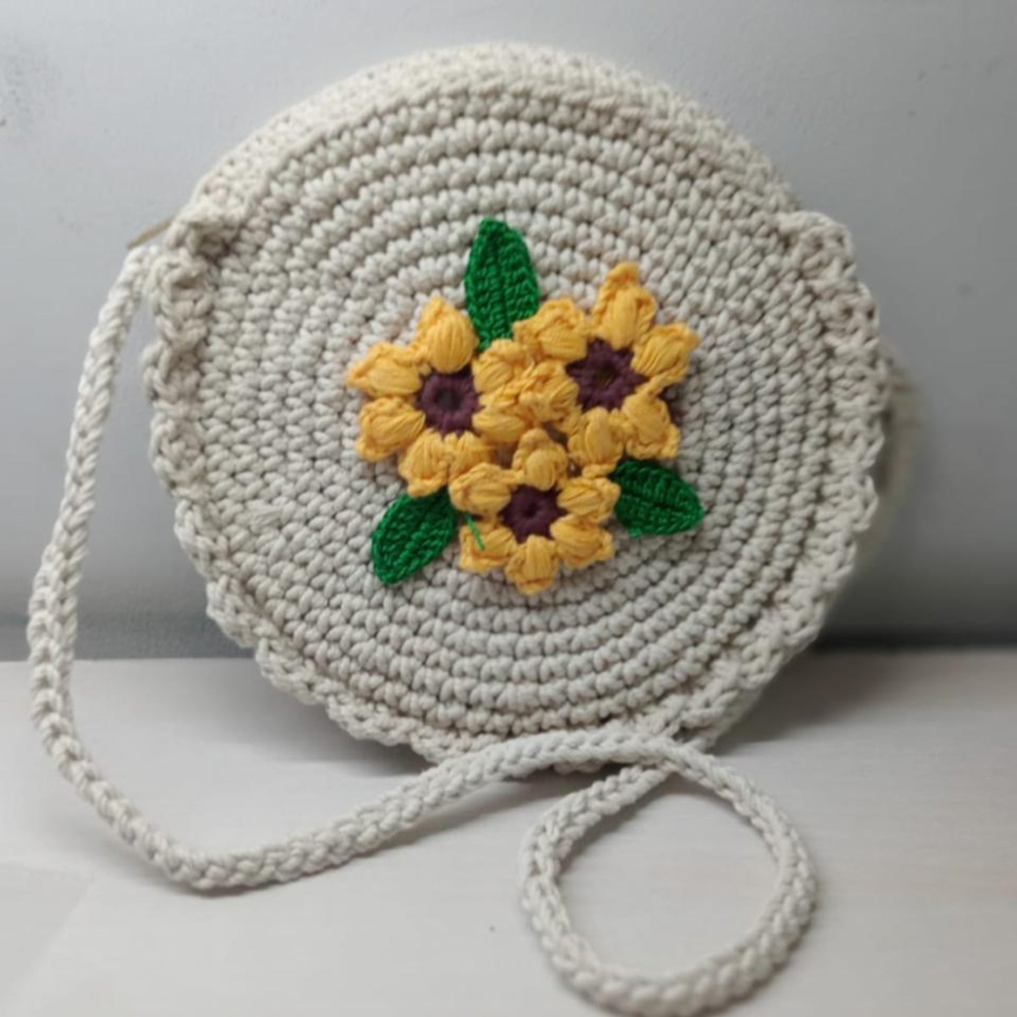 White Round