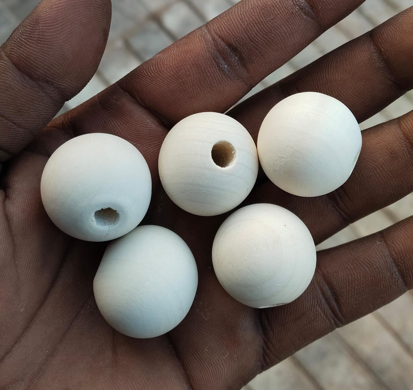 Round White Wooden Beads for Macrame & Craft Work
